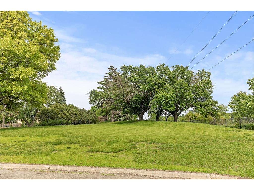 4207 Lakeside Avenue N #328 Brooklyn Center MN 55429 7068780 image43