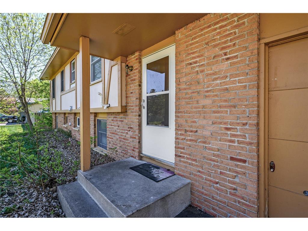 4209 81st Avenue N Brooklyn Park MN 55443 6716296 image15