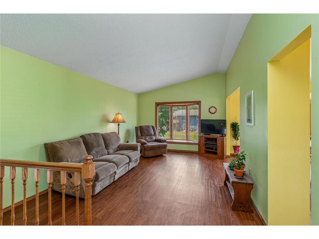4209 Braddock Trail Eagan MN 55123 7097692 image11