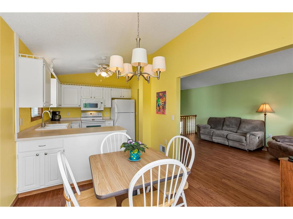 4209 Braddock Trail Eagan MN 55123 7097692 image13
