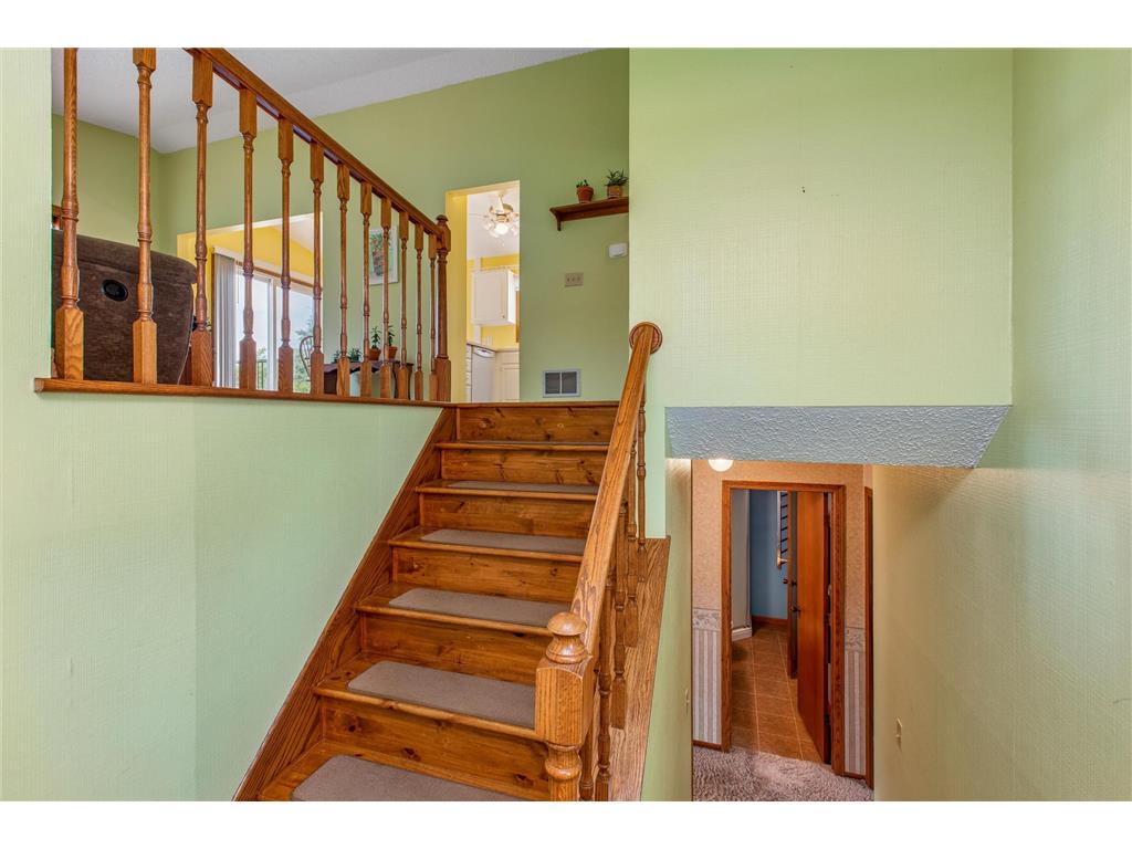 4209 Braddock Trail Eagan MN 55123 7097692 image8