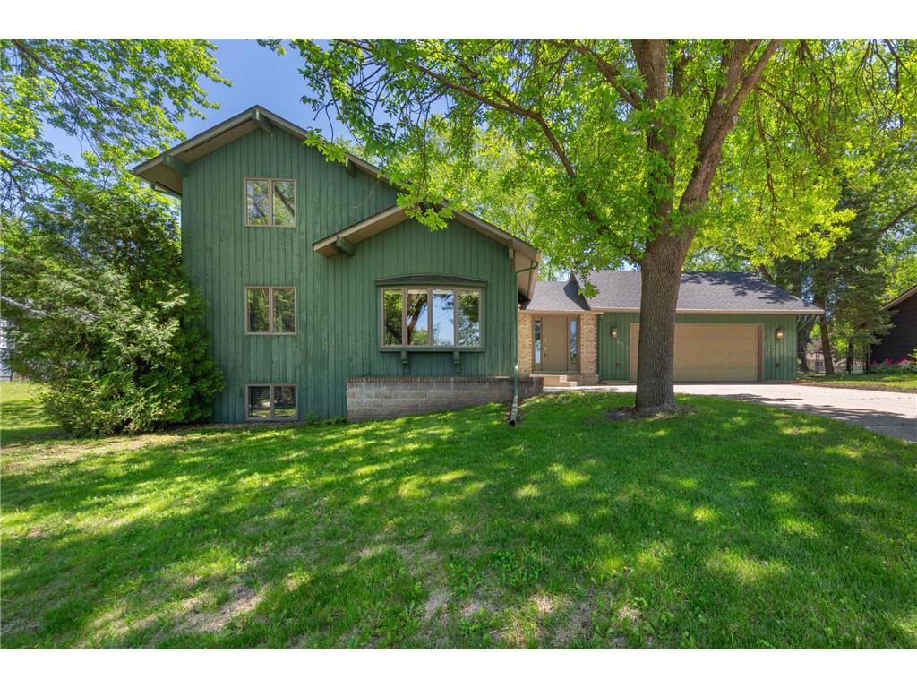 421 10th Avenue SE Faribault MN 55021 7077553 image1
