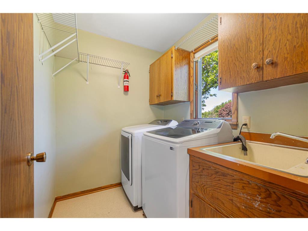 421 10th Avenue SE Faribault MN 55021 7077553 image20