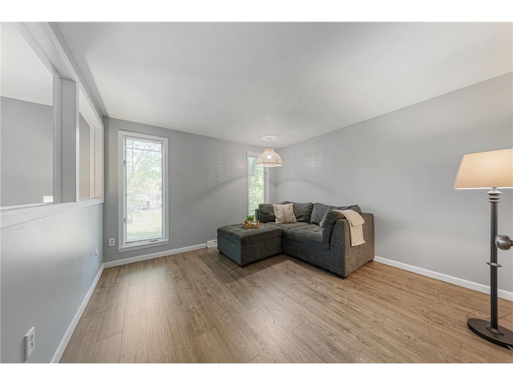 421 10th Avenue SE Faribault MN 55021 7077553 image24