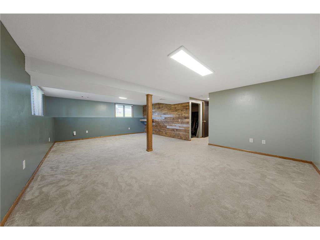 421 10th Avenue SE Faribault MN 55021 7077553 image34