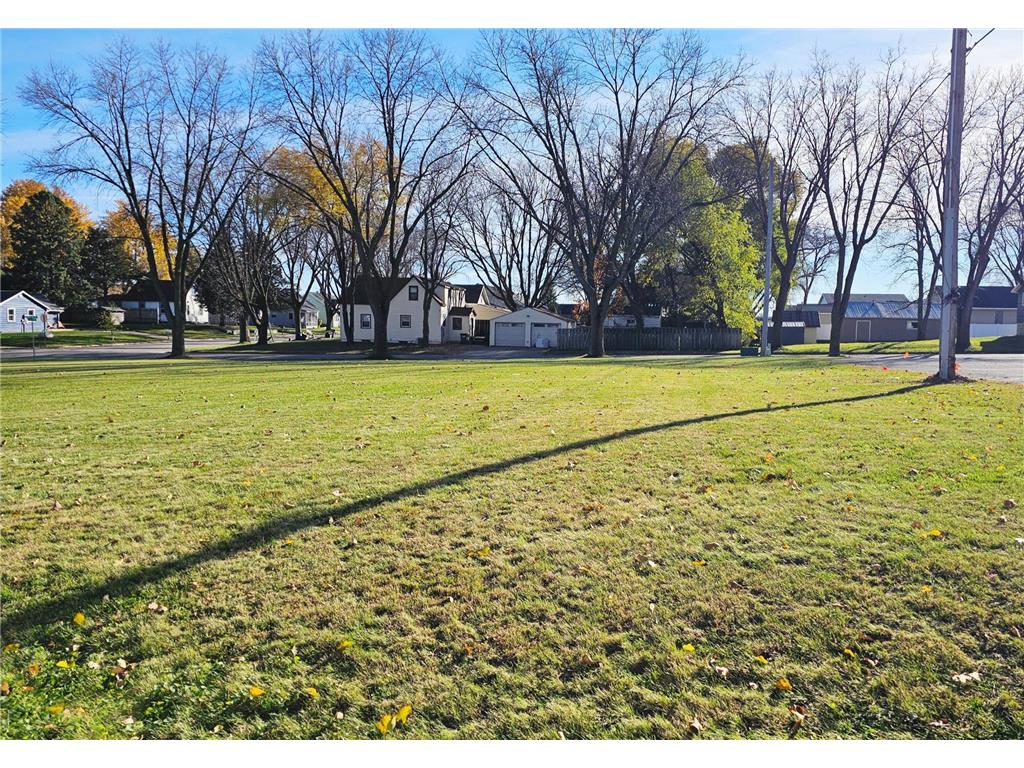 421 13th Street SE Willmar MN 56201 6814530 image5