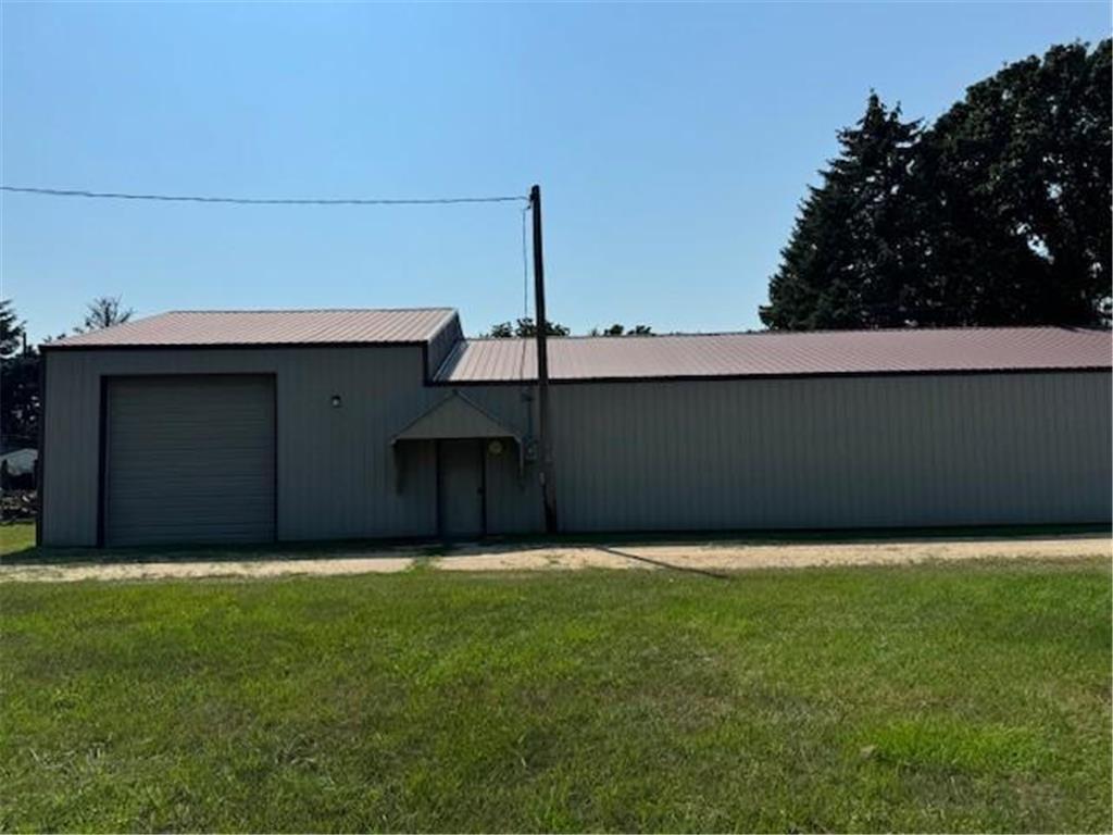 421 1st Street NW Glenville MN 56036 6578435 image1