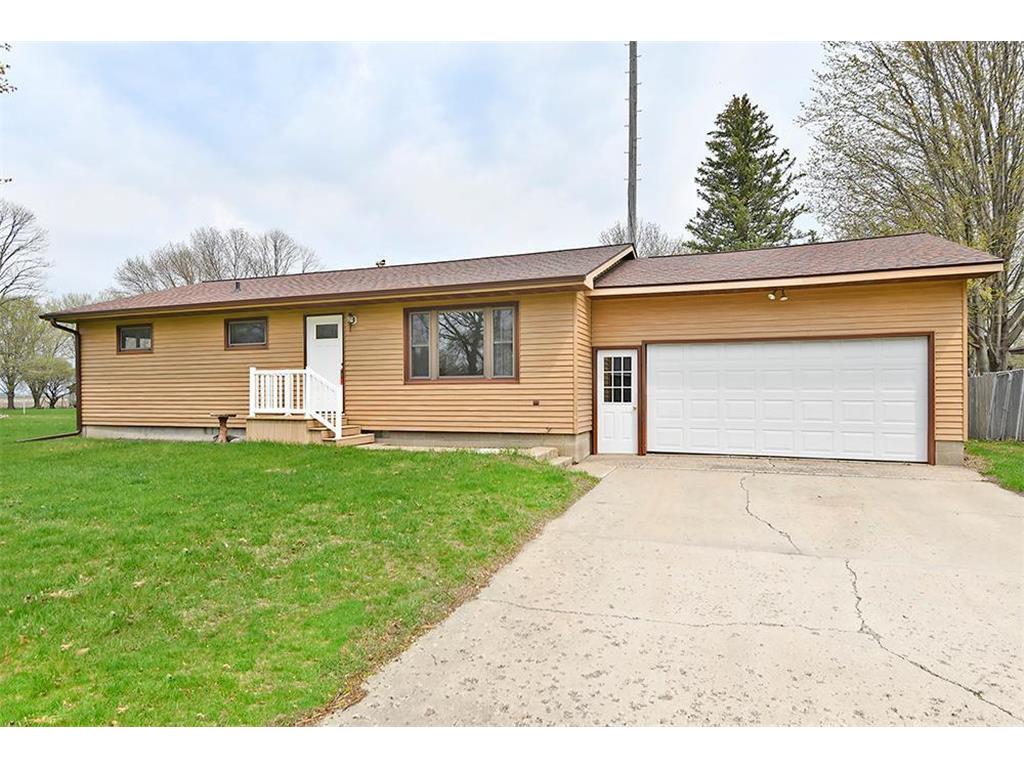 421 3rd Street NW New Richland MN 56072 6190961 image1