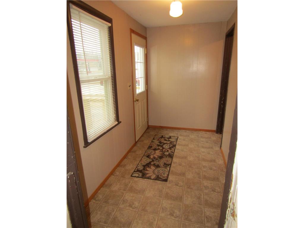 421 8th Avenue Madison MN 56256 6822408 image2