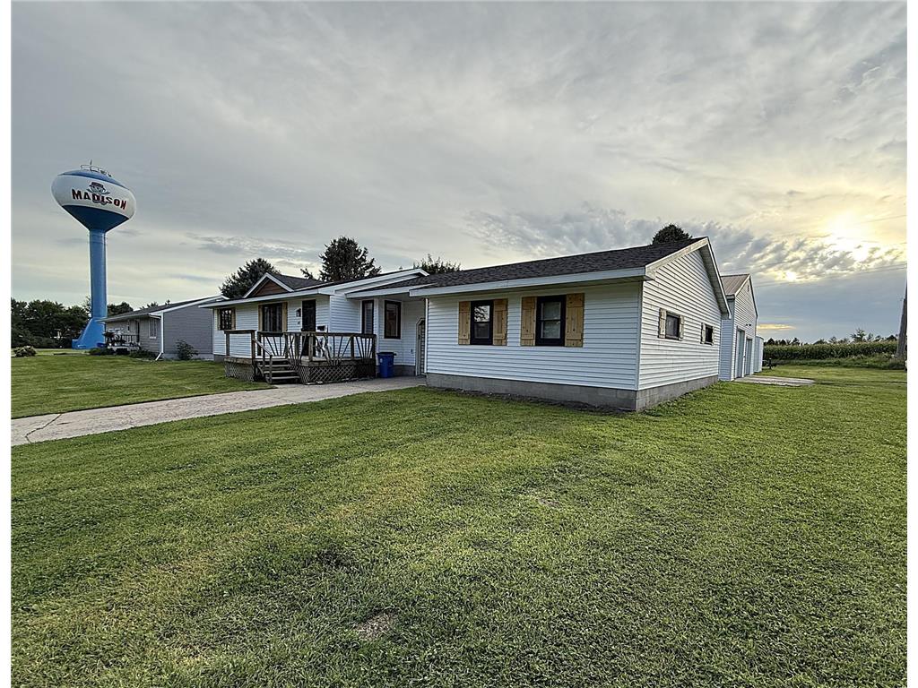 421 9th Avenue Madison MN 56256 6780881 image1