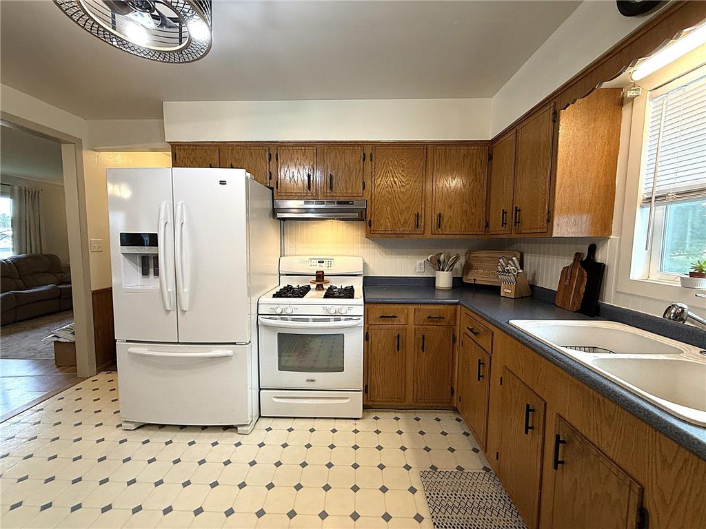 421 9th Avenue Madison MN 56256 6780881 image16