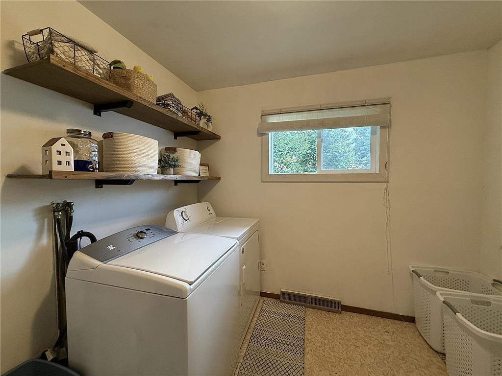 421 9th Avenue Madison MN 56256 6780881 image27