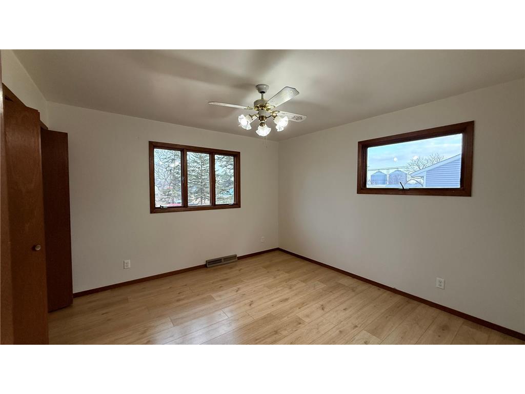 421 9th Avenue Madison MN 56256 6780881 image31