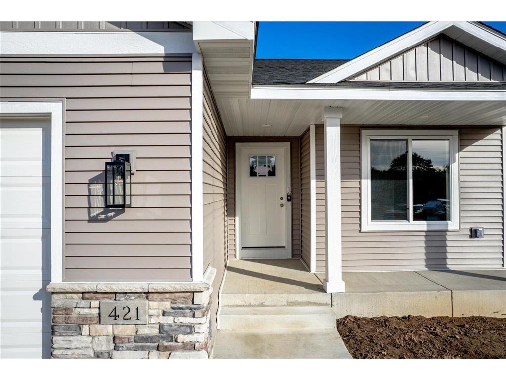 421 Alex Court Somerset WI 54025 6468833 image1