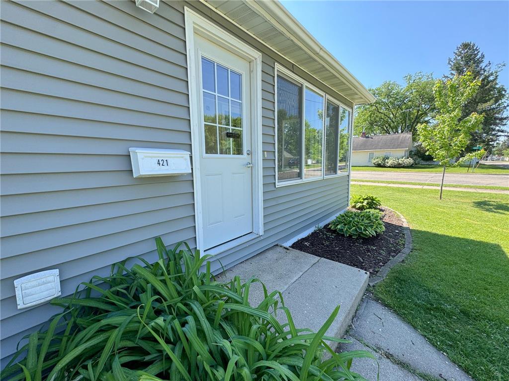 421 Bowling Avenue Detroit Lakes MN 56501 7088715 image32