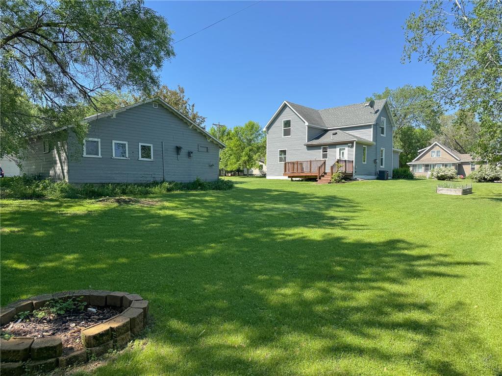 421 Bowling Avenue Detroit Lakes MN 56501 7088715 image39