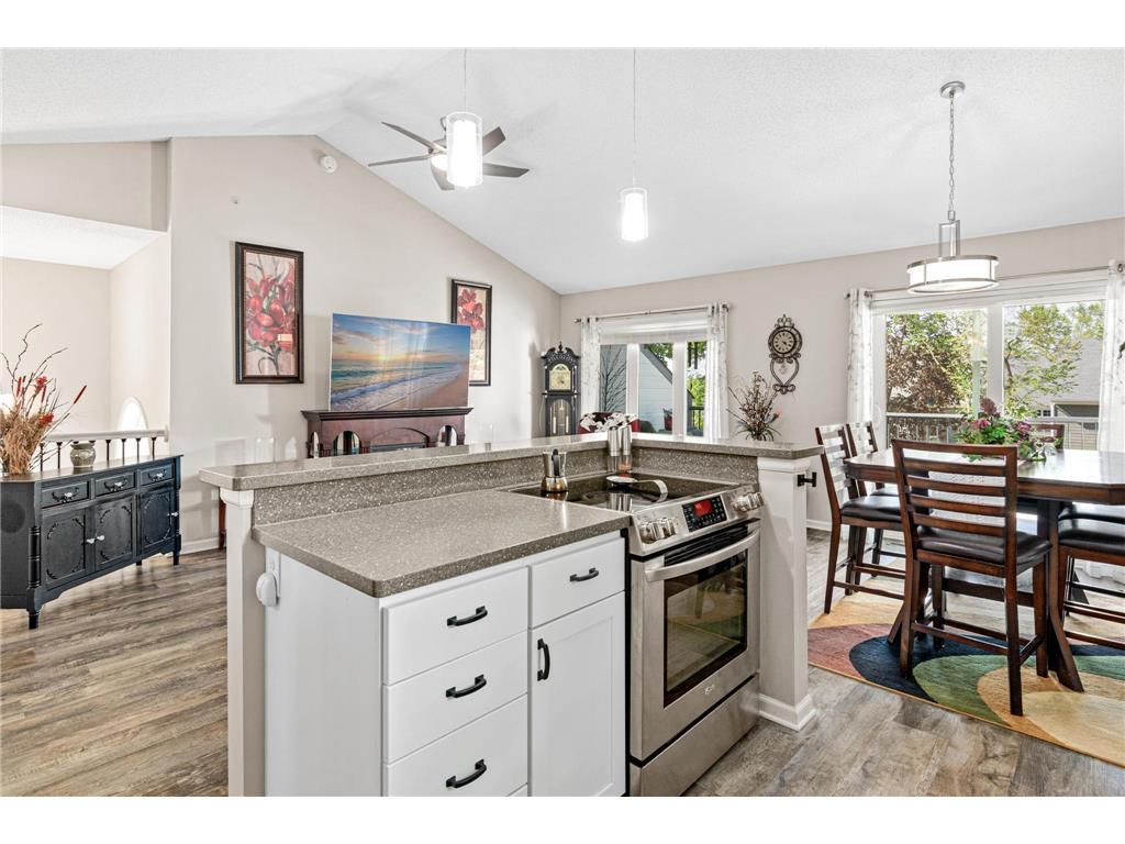 421 E Lake Street Waconia MN 55387 - Waconia 7075423 image7