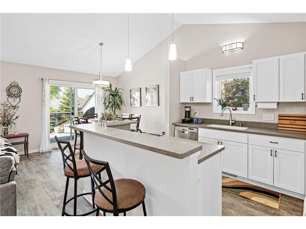 421 E Lake Street Waconia MN 55387 - Waconia 7075423 image8