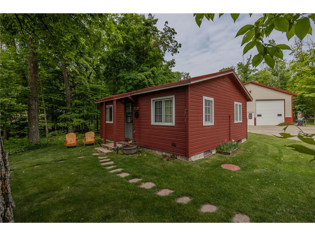 421 Goshawk Lane NW Hackensack MN 56452 - Woman 7088258 image25