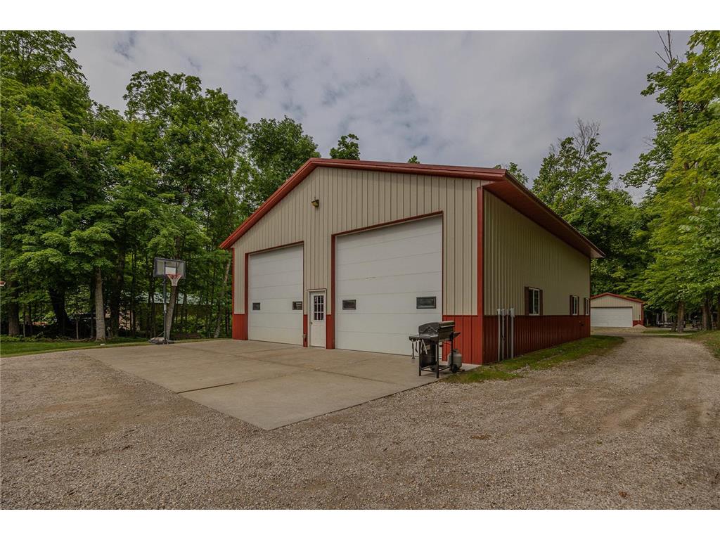 421 Goshawk Lane NW Hackensack MN 56452 - Woman 7088258 image31