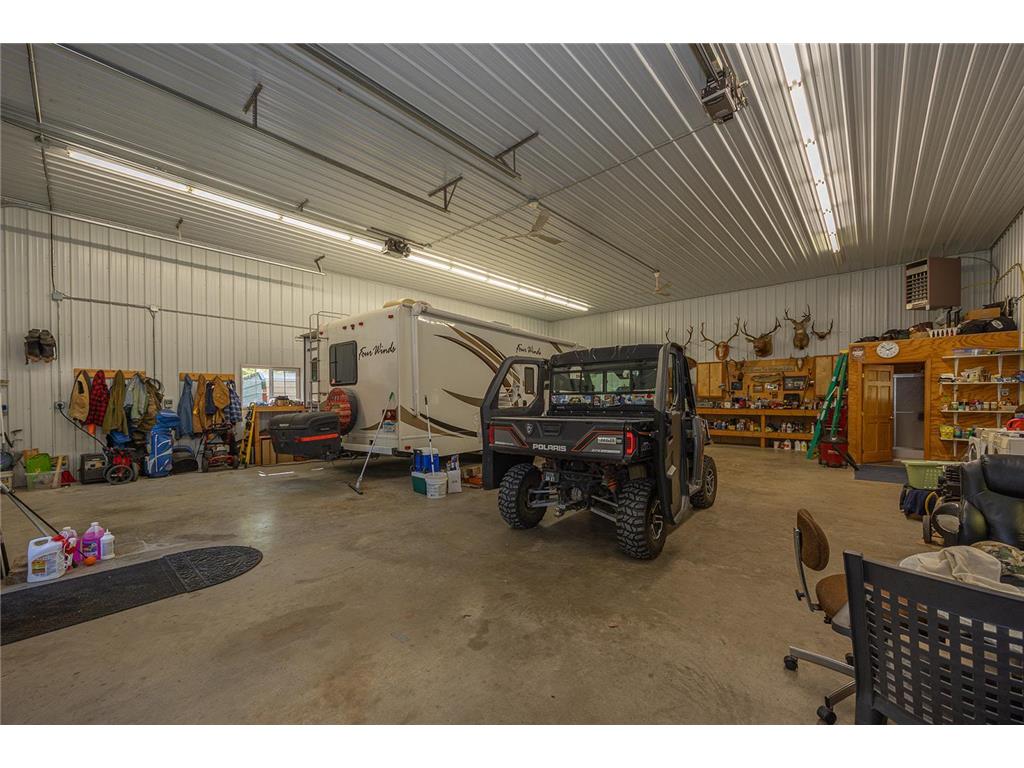 421 Goshawk Lane NW Hackensack MN 56452 - Woman 7088258 image32
