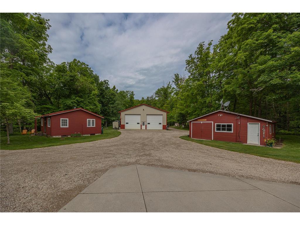 421 Goshawk Lane NW Hackensack MN 56452 - Woman 7088258 image39