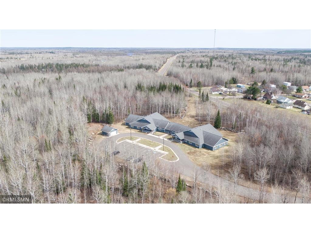 421 Kennedy Memorial Drive Hoyt Lakes MN 55750 6203124 image4