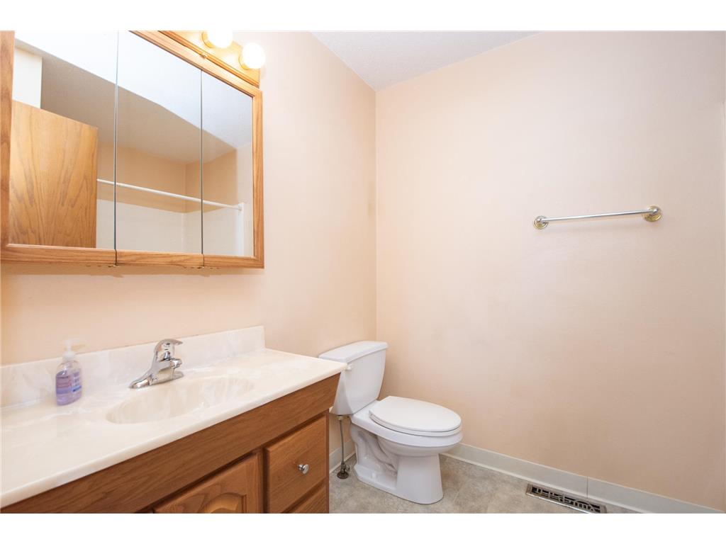 421 Lind Boulevard Harwood ND 58042 7108334 image18