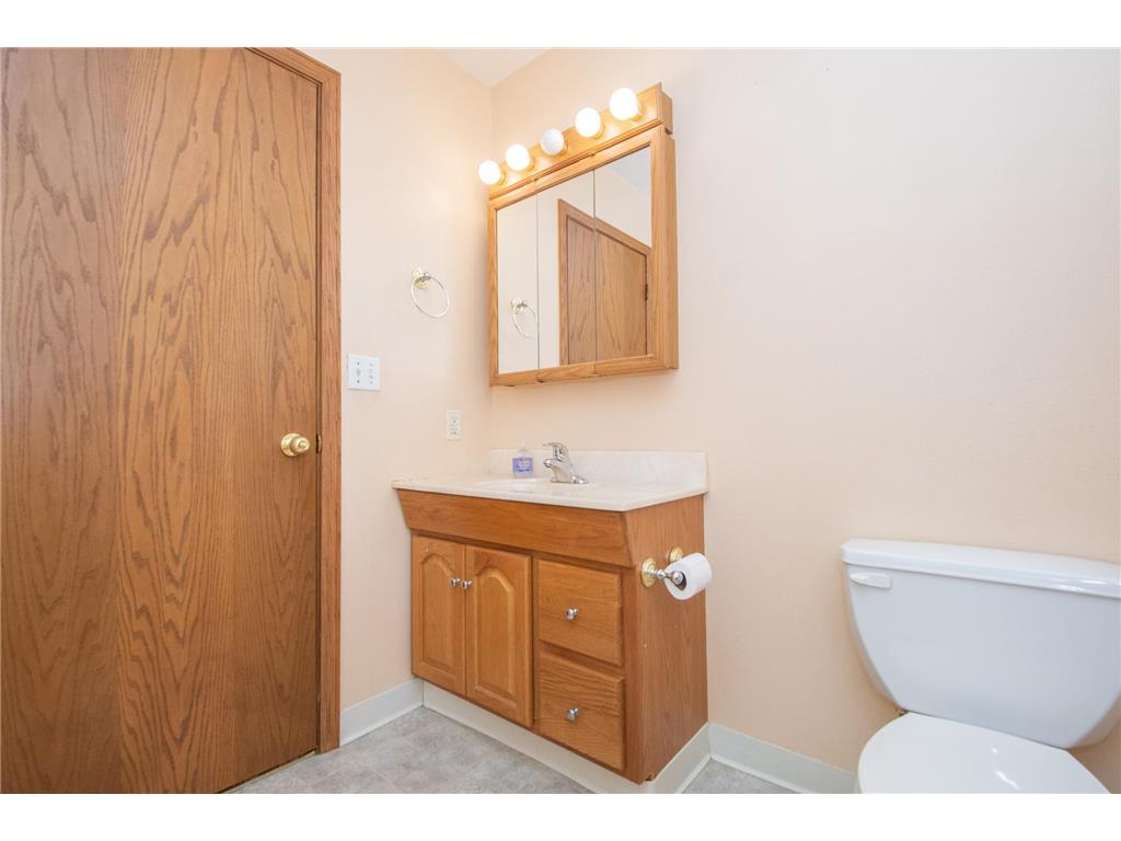 421 Lind Boulevard Harwood ND 58042 7108334 image20