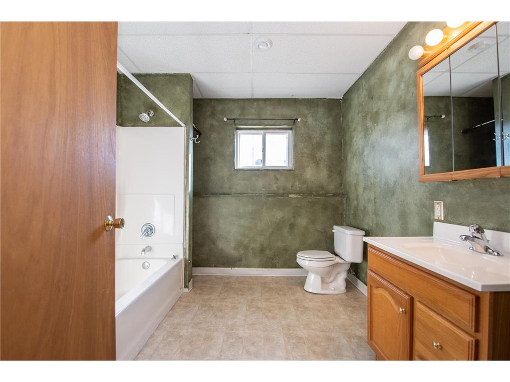 421 Lind Boulevard Harwood ND 58042 7108334 image32