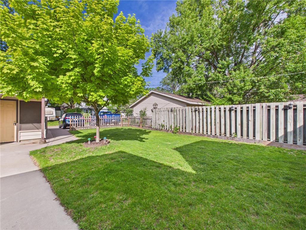 421 Raymond Avenue NE Saint Cloud MN 56304 7084039 image11