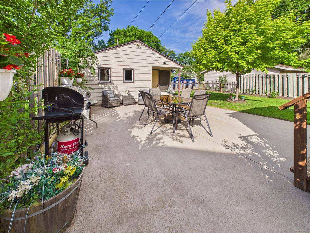 421 Raymond Avenue NE Saint Cloud MN 56304 7084039 image5