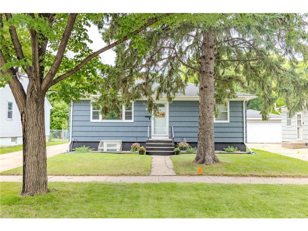 421 S 18th Street S Moorhead MN 56560 7105748 image3