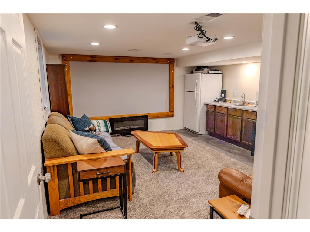 421 S 18th Street S Moorhead MN 56560 7105748 image35