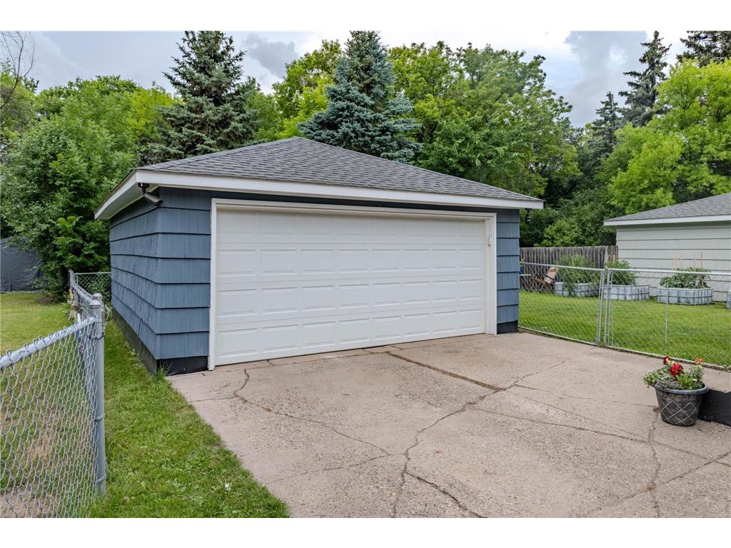 421 S 18th Street S Moorhead MN 56560 7105748 image6