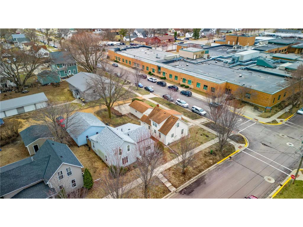 421 S Moore Street Blue Earth MN 56013 6743542 image30