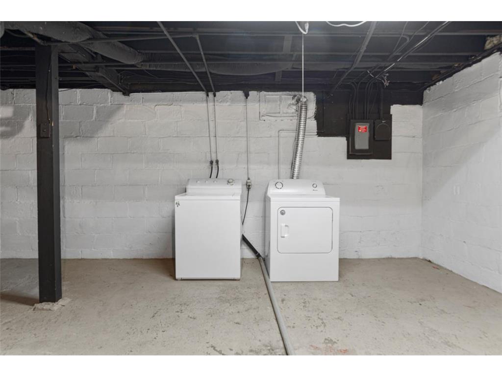 421 S Oak Avenue Owatonna MN 55060 6786084 image24