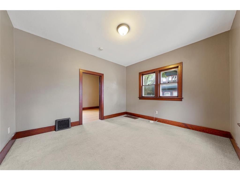 421 S Oak Avenue Owatonna MN 55060 6786084 image9