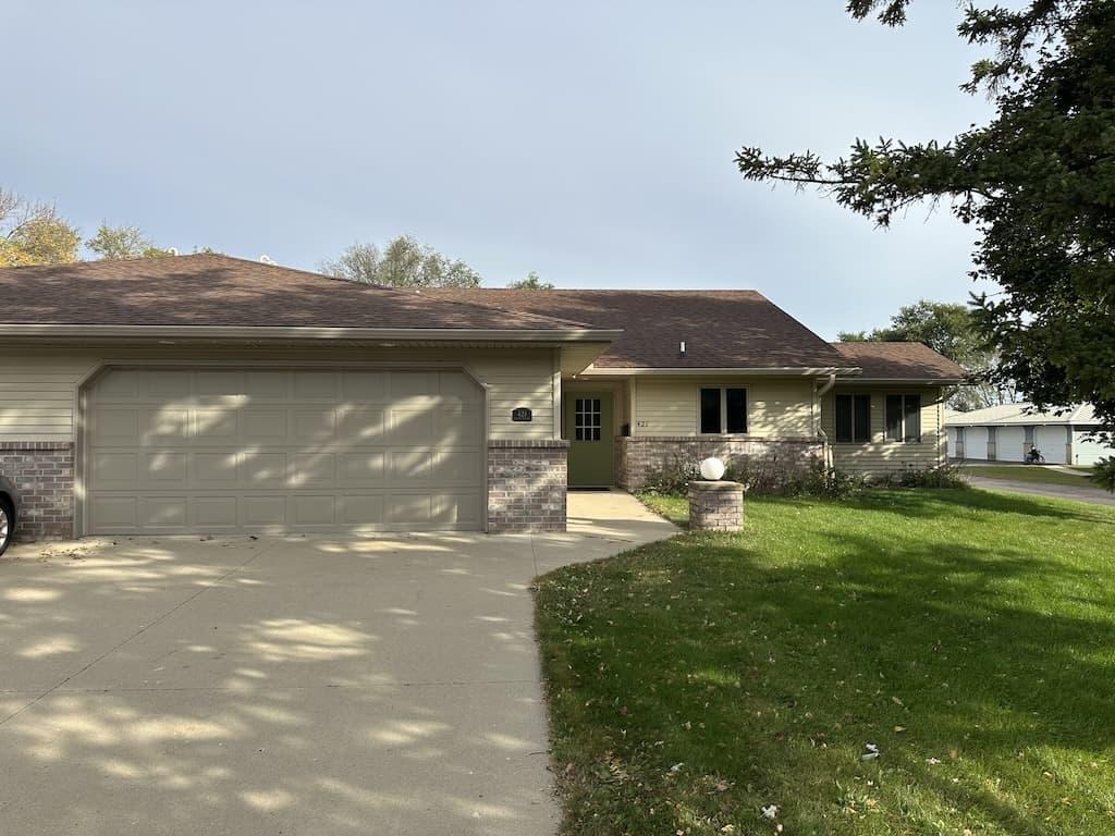 421 South Street Paynesville MN 56362 6800410 image1