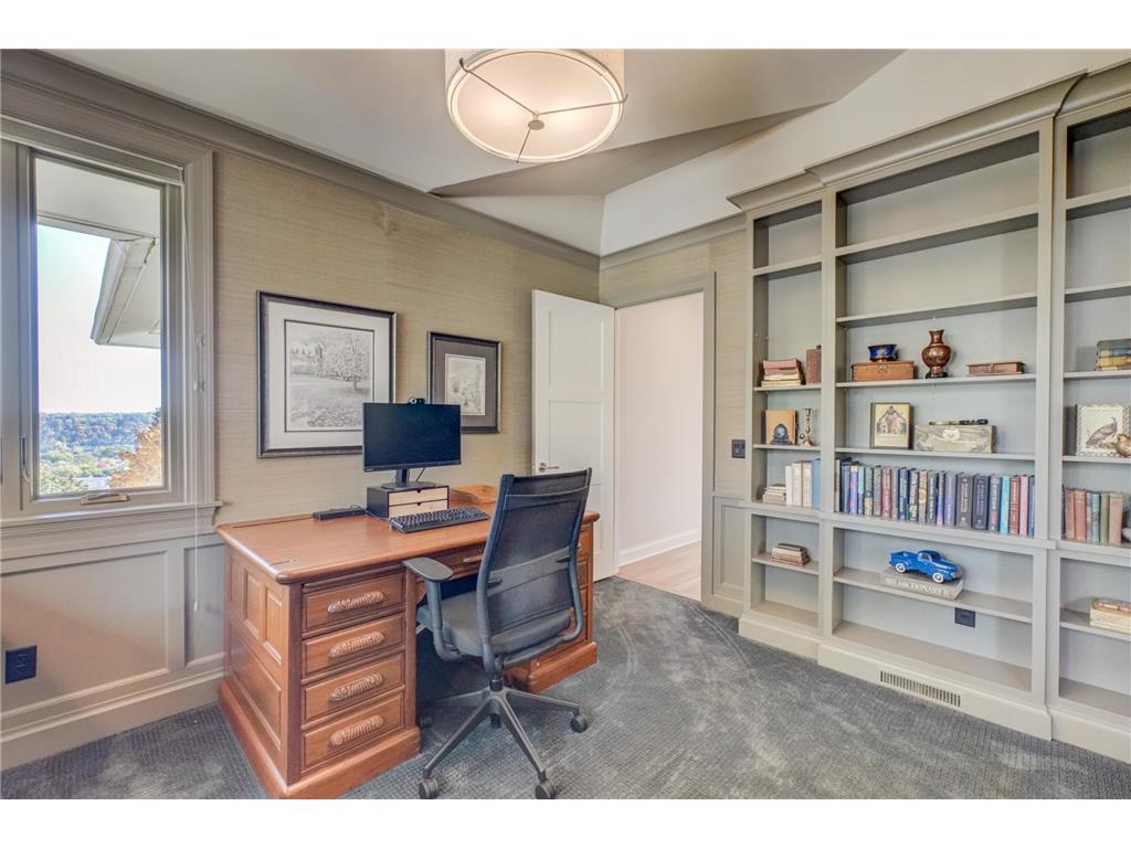 421 Summit Avenue #3 Saint Paul MN 55102 6797662 image18