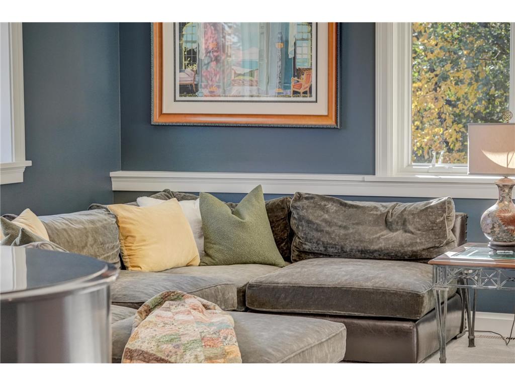 421 Summit Avenue #3 Saint Paul MN 55102 6797662 image25