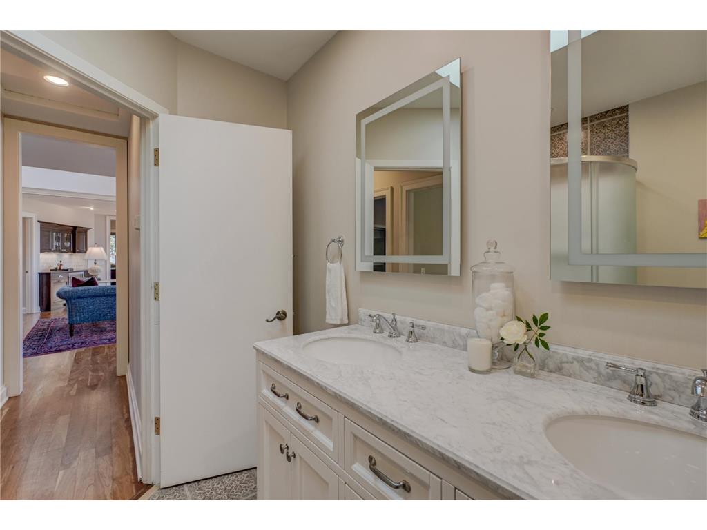 421 Summit Avenue #3 Saint Paul MN 55102 6797662 image34