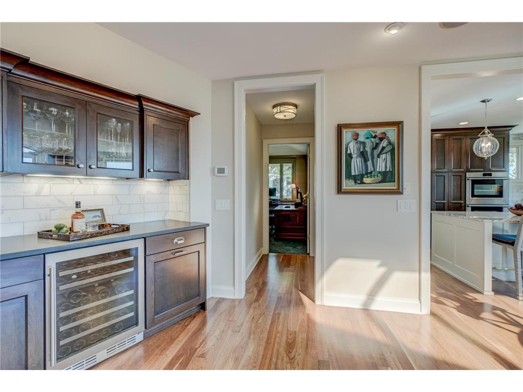 421 Summit Avenue #3 Saint Paul MN 55102 6797662 image8