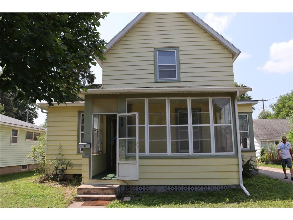 421 W King Street Winona MN 55987 6577420 image1