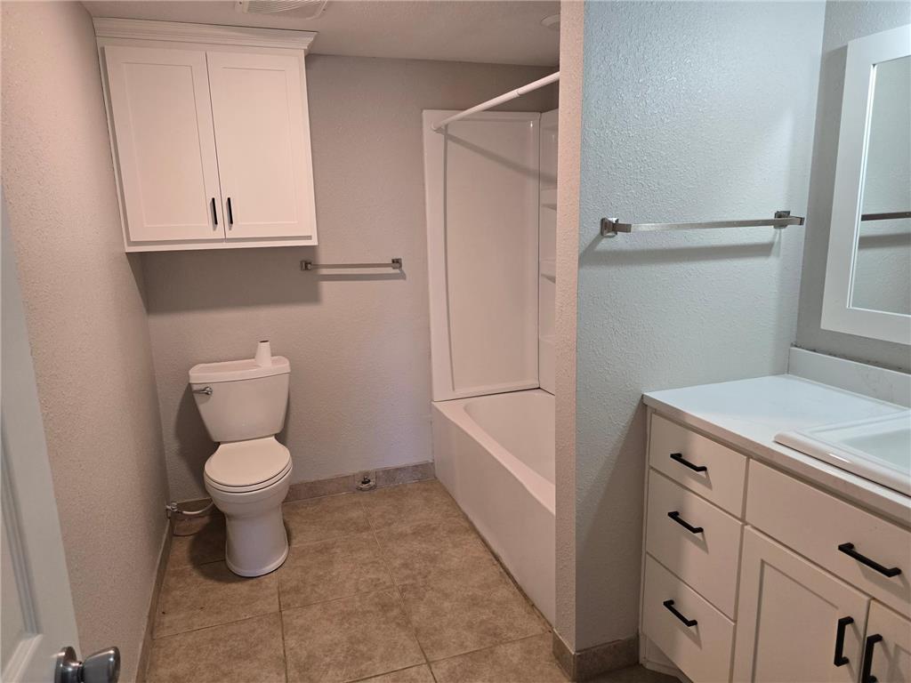 421 West Avenue Detroit Lakes MN 56501 7037075 image17
