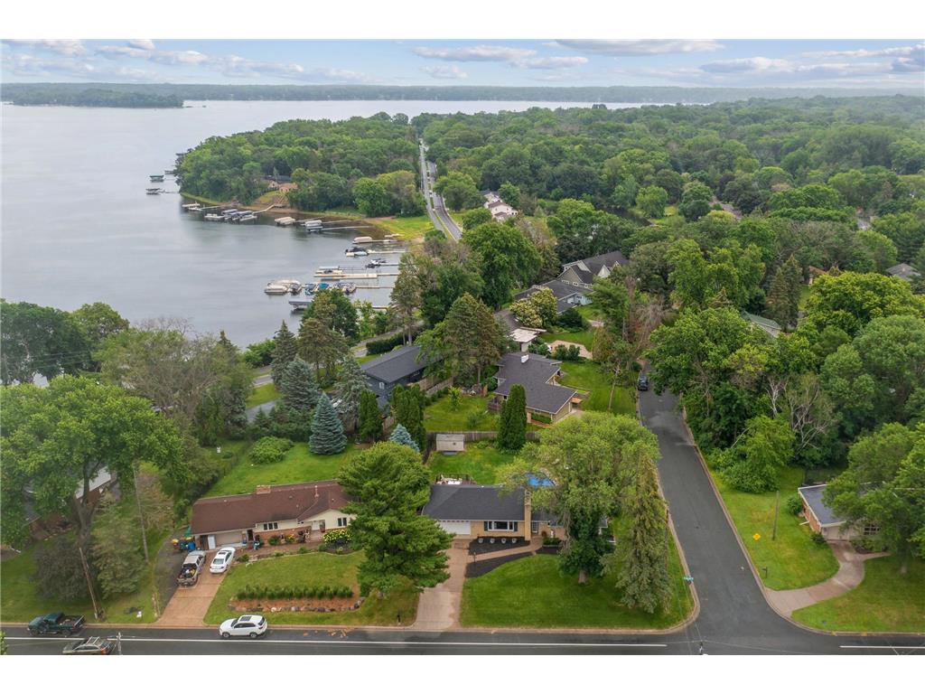 4210 Mcknight Road N White Bear Lake MN 55110 - White Bear 6568022 image1