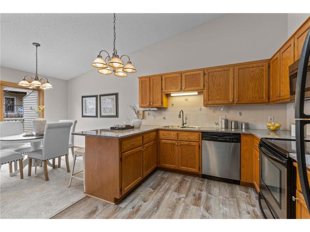 4211 Heine Court Eagan MN 55122 7055238 image10
