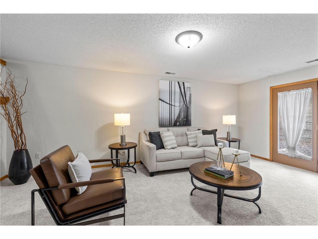 4211 Heine Court Eagan MN 55122 7055238 image19