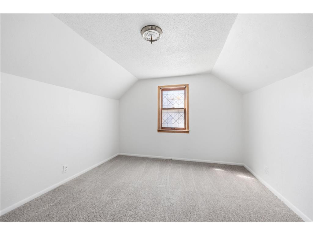 4211 Russell Avenue N Minneapolis MN 55412 7052575 image19