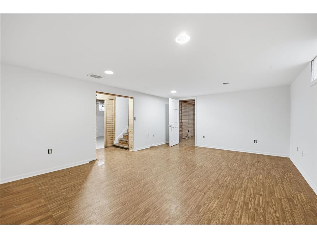 4211 Russell Avenue N Minneapolis MN 55412 7052575 image21